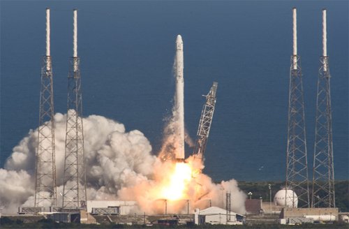 ������ ������ Falcon 9